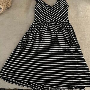 The Loft Black and White Striped Dress XSP